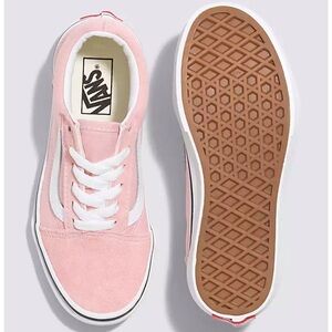 Kids Old Skool Shoe - Powder Pink/True White  Size 1.  Very Good Condition